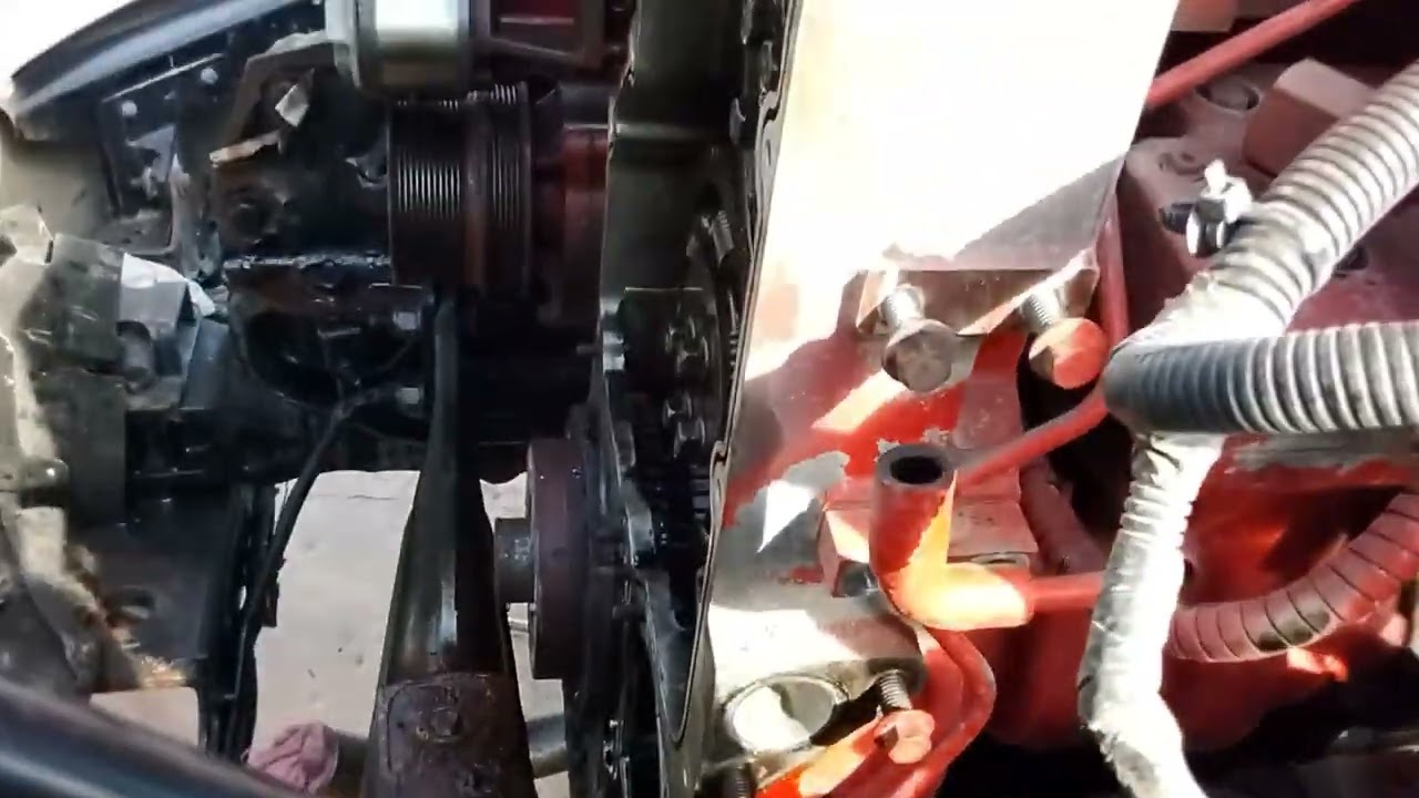 Cummins ISX Case Leak Repair Part1.....Be Patient with your Mechanic These Projects Suck!