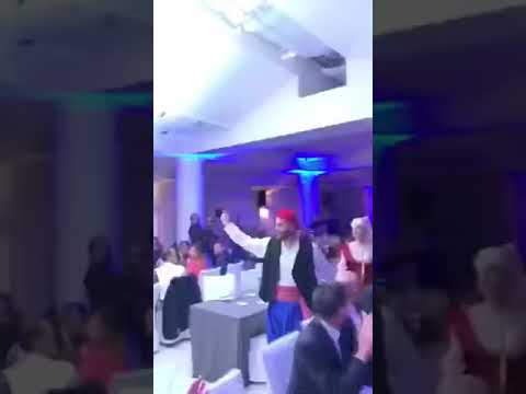 Το  Παραδοσιακό εργαστήρι Σύρου Άρωμα παράδοσης χόρεψε στην δεξίωση της ONEX SYROS SHIPYARDS