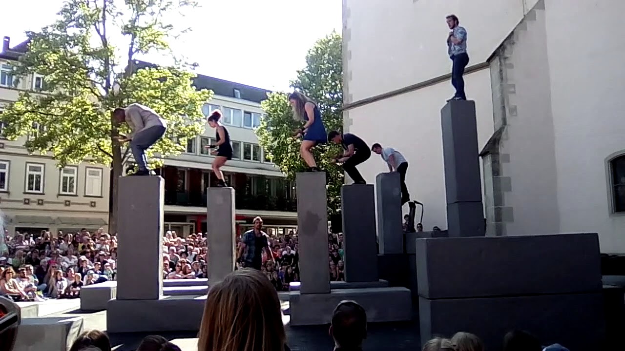 nofitstate & Motionhouse [GB]  »Block«