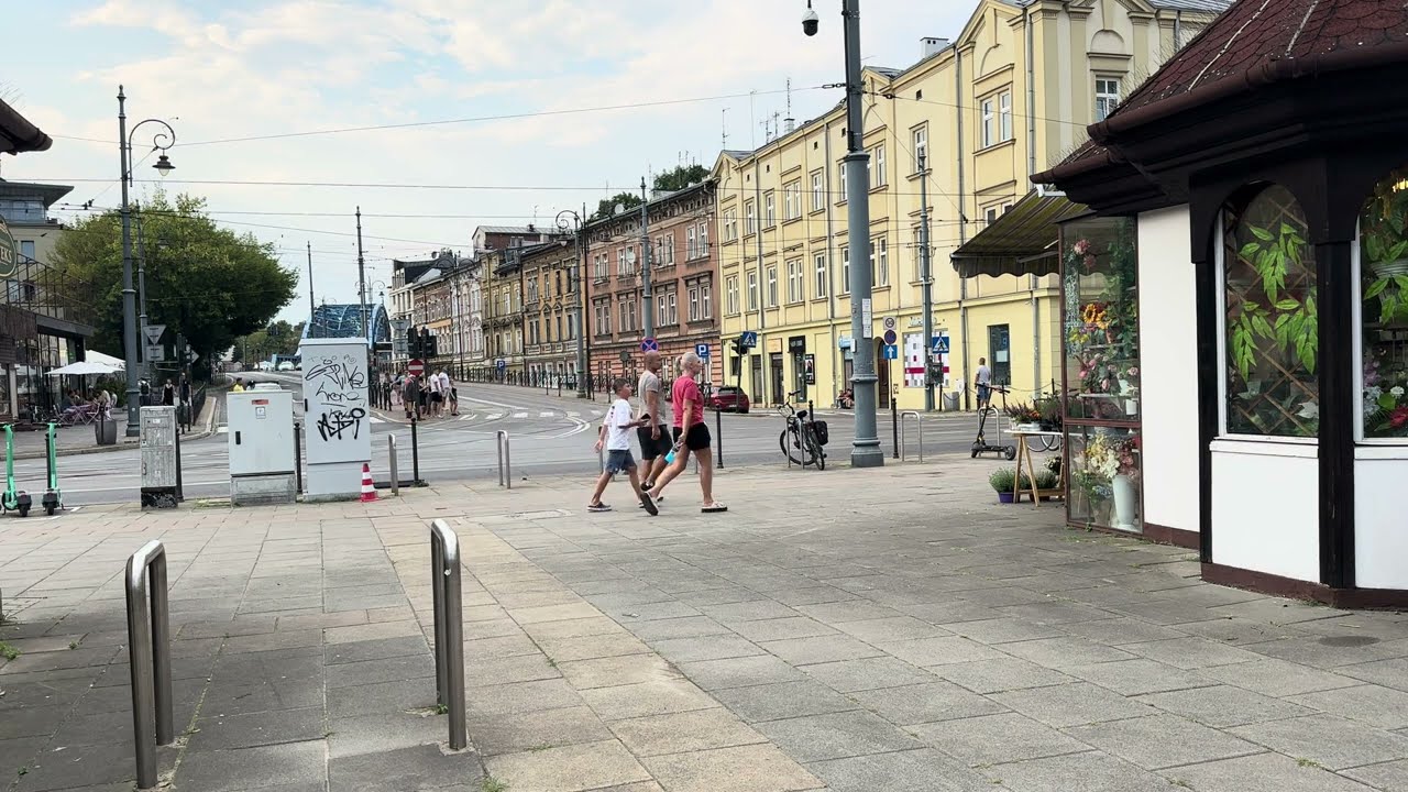 Krakow Poland ,Street Corner Afternoon White Noise ASMR【4K Walking Tour】