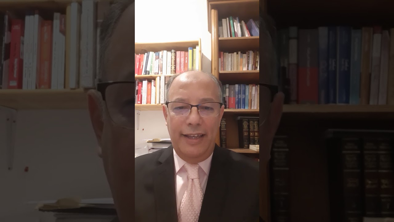 هل التمسك بالملكية عن طريق التقادم المكسب لا يكون الا عن طريق الدفع ؟