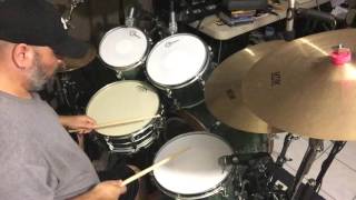 AQUARIAN DRUMHEADS-Focus X