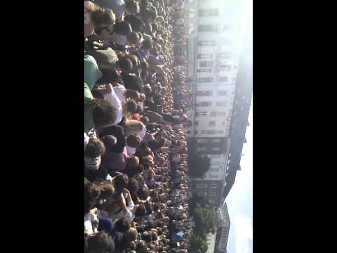 Dub FX - Made (Street show, Live in Ghent)
