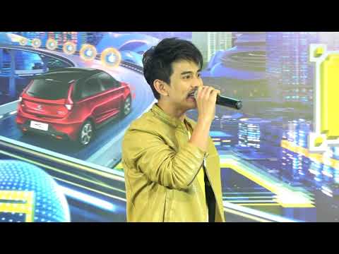ใกล้ชิดแพ้คิดถึง - กัน นภัทร Gun Napat งาน New MG 3 อารีมิตร เอ็มจี @ เสริมไทย คอมเพล็กซ์