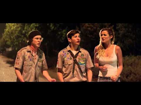 Scouts Guide To The Zombie Apocalypse (2015) - 