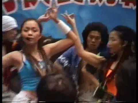 B2 disco dancing 雀巢show