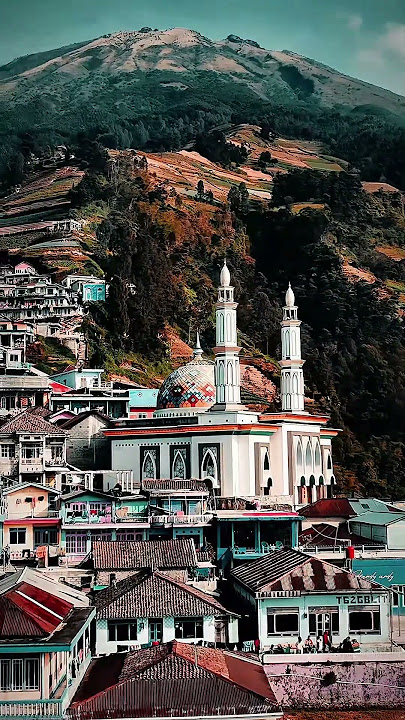 Masjid dengan pemandangan indah di jawa tengah #masjid #nepalvanjava #jateng #travel