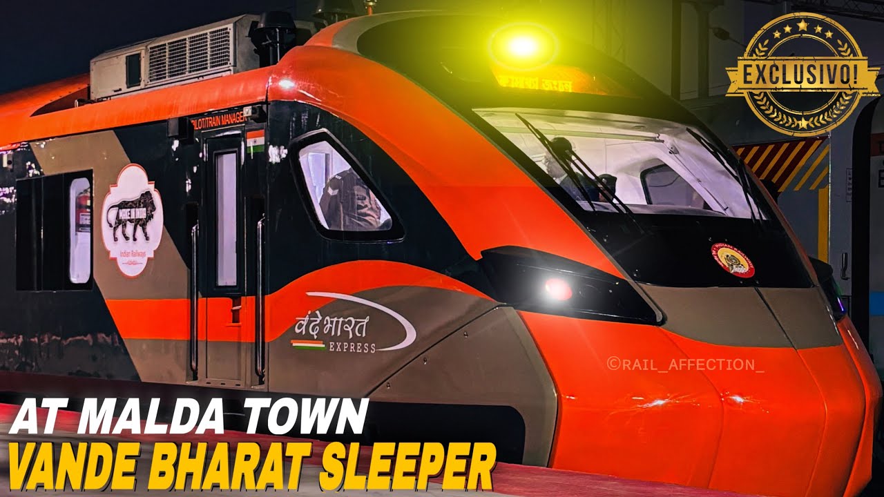 EXCLUSIVE First Look 😱 || Vande Bharat Sleeper ट्रेन Malda Town में खड़ी हुई || Indian Railways 🇮🇳