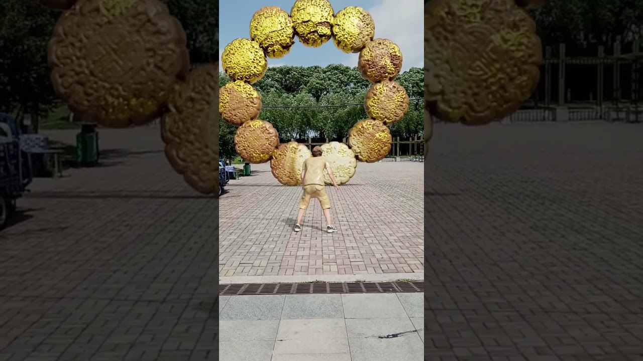 I wish you all a happy Mid-Autumn Festival in advance