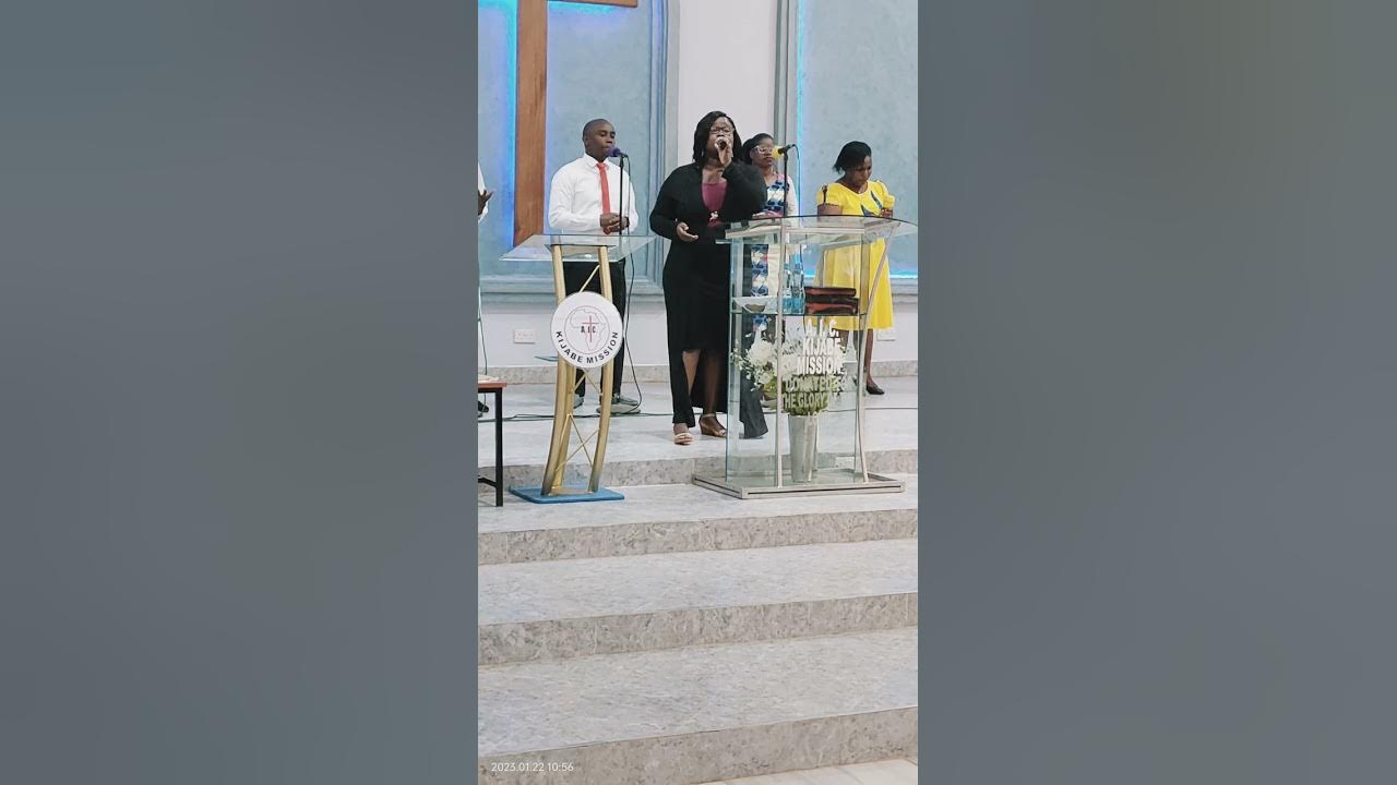 Wa ajabu by mercylinah worship session at a i c kijabe mission church
