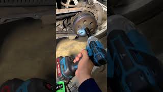 Impact wrench buka cvt motor #impact #bengkel #cvt #impactwrench