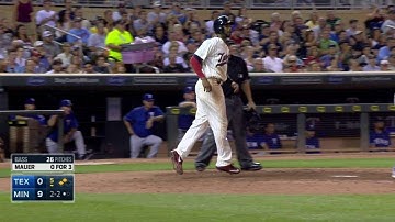 TEX@MIN: Mauer grounds an RBI single