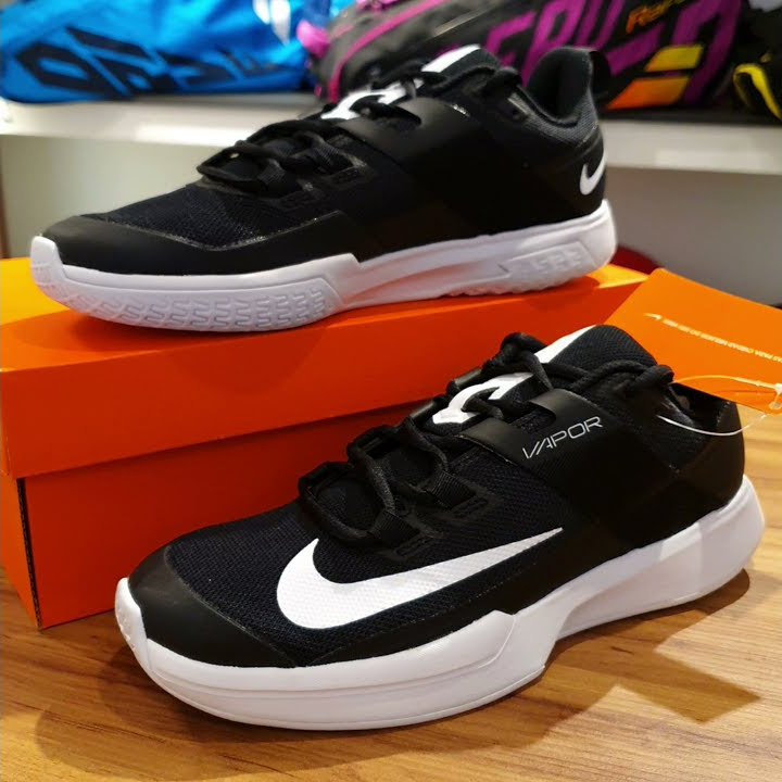 Nike nike court vapor lite men's hard court tennis shoes Court Vapor Lite Tennis Shoe Preview | Tennis Express - YouTube Nike nike court vapor lite men's hard court tennis shoes Court Vapor Lite Tennis Shoe Preview | Tennis Express - YouTube