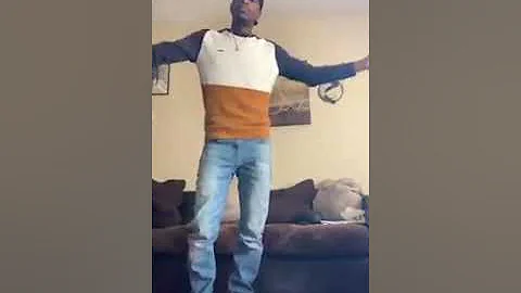 Yall got life f.cked up..Sang that sh.t R Kelly!