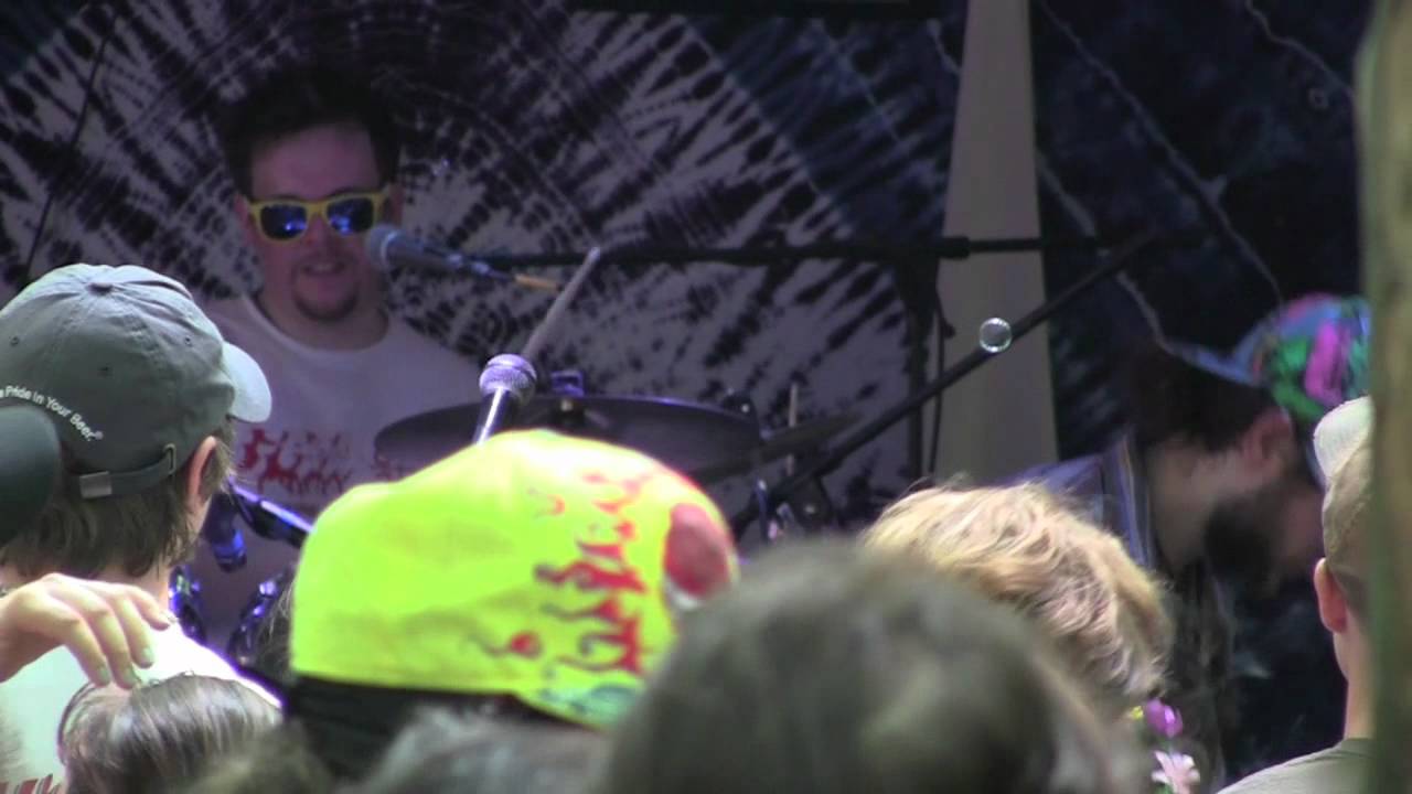Watch Twiddle 'The Box/Robot Rock (Daft Punk)/The Box' Live at Strange Creek 2011 on YouTube Watch Twiddle 'The Box/Robot Rock (Daft Punk)/The Box' Live at Strange Creek 2011 on YouTube