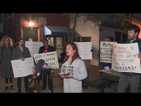 Parents' group Save Austin Schools wants AISD board to reconsider closures