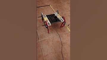 Cuadrúpedo funcionando en 1 metro