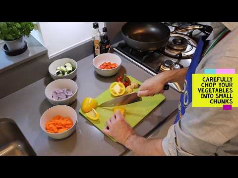 Video: Chicken With Vegetables 