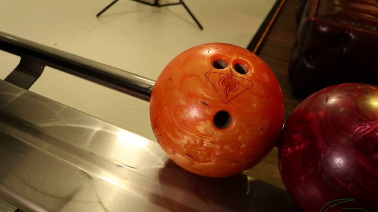 Hoe Houd Je Een Bowlingbal Vast