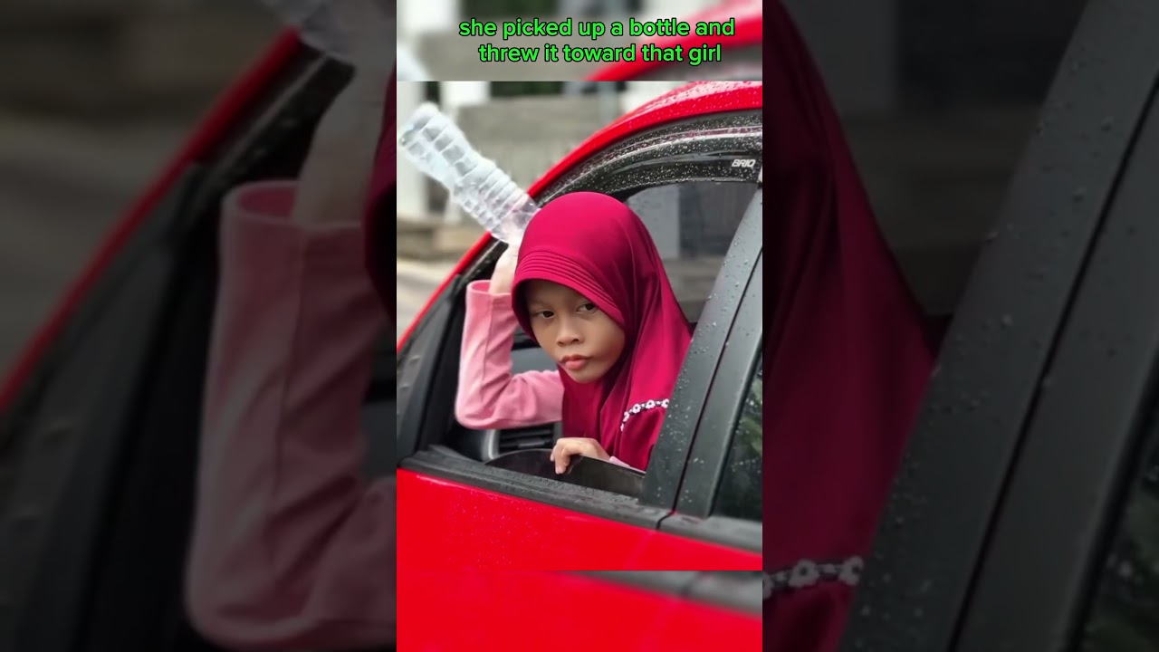 Assista a Smart Girl Outsmarts Kidnapper with a Shoe! 😱🥿 | Must Watch #shorts #short no YouTube Assista a Smart Girl Outsmarts Kidnapper with a Shoe! 😱🥿 | Must Watch #shorts #short no YouTube