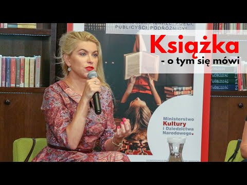 Wideo: Wolny szczeniak mężczyzny okazuje się być czymś więcej niż tylko psem