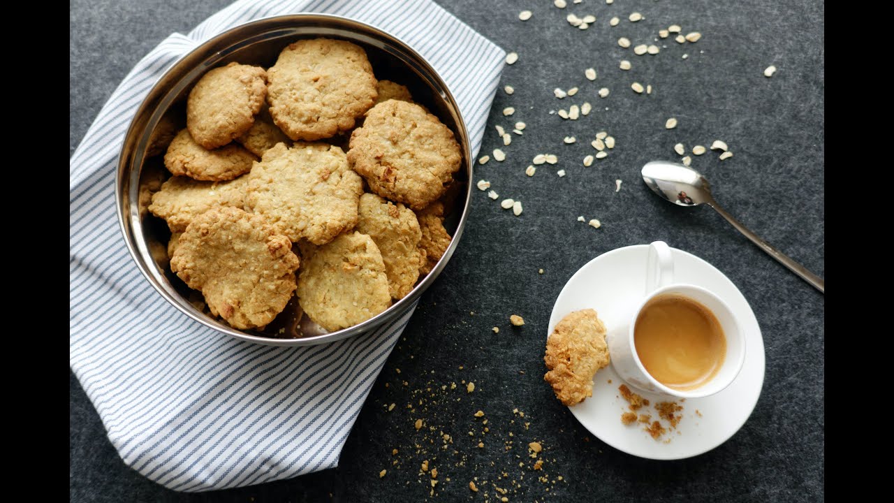 Easy Crunchy Oat Biscuits | 简单香脆燕麦饼干