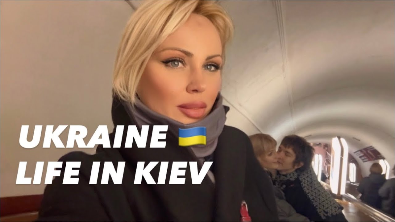 Ukraine 🇺🇦Life in Kiev. February 3, 2026. The Streets of Kiev, Ukraine. Streets Scenes.