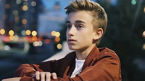 Shawn Mendes - Treat You Better (Johnny Orlando Co...