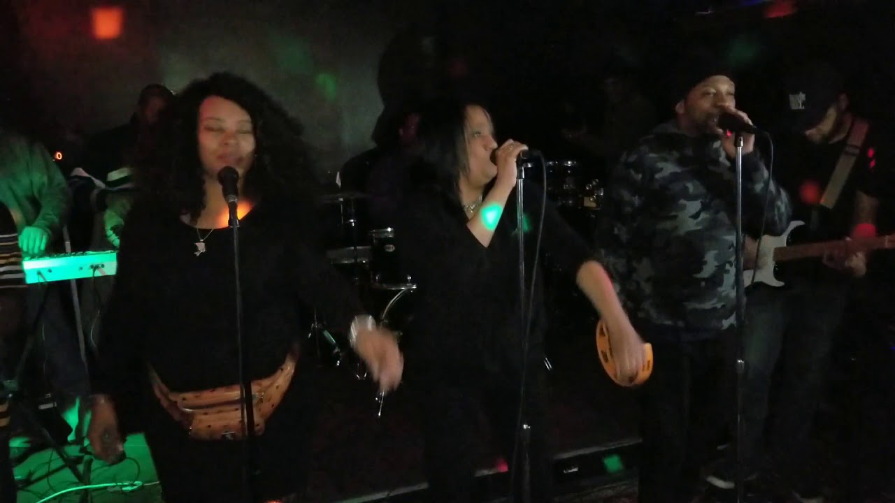 ☆The Pump Blenders Band and Show☆ YouTube