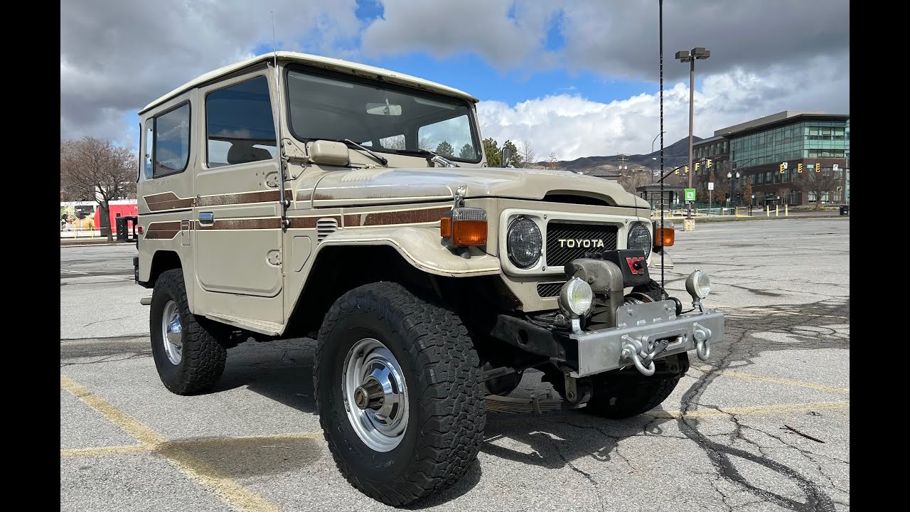 "Stripes" 1979 FJ40 Survivor