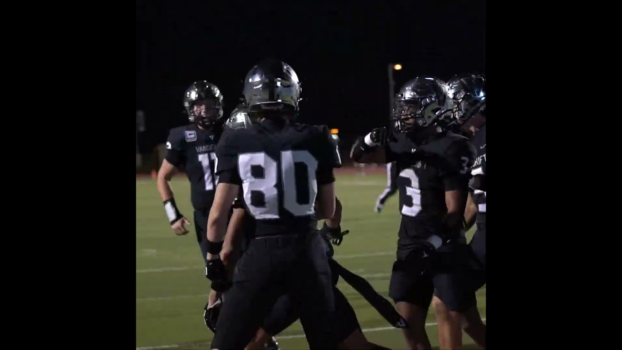 🏈 future Division 1 QB and WR connect