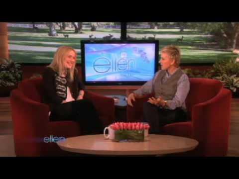 Dakota Fanning on Ellen (2009-11-16)