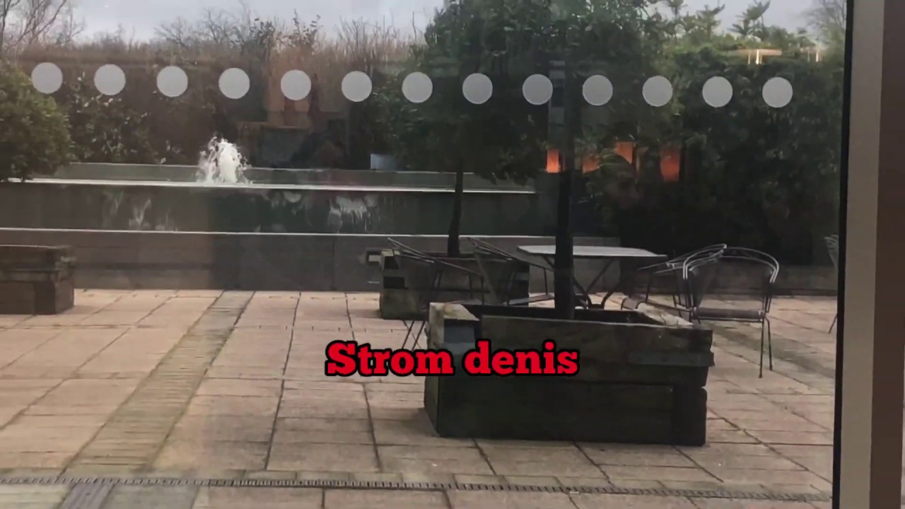 Strom Dennis hits uk 🇬🇧 it’s pretty intense in Brighton 🌧
