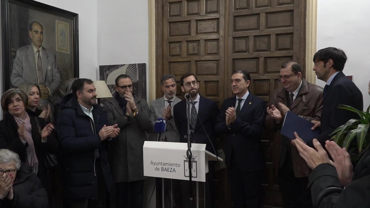 Dedicación de los Paseíllos a Josefina Garrido Robles