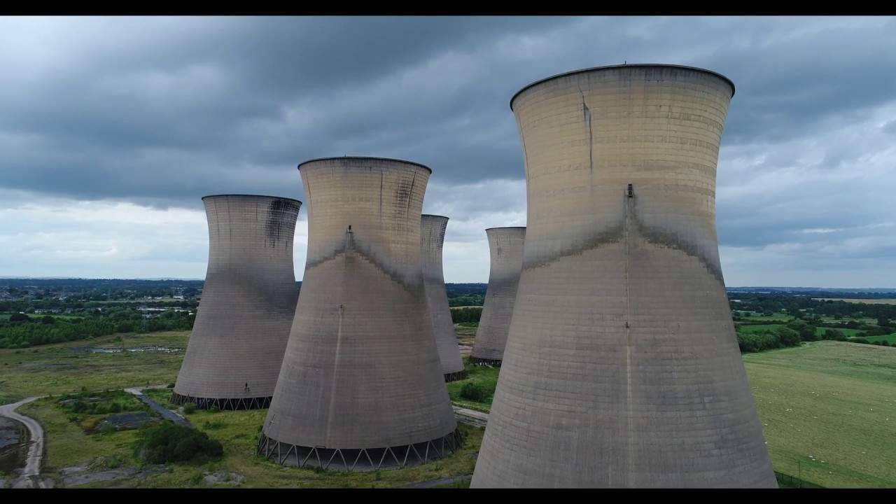 Willington Power station cooling towers