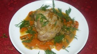 Тушеные голени индейки, в сметенном соусе. Простой и вкусный рецепт. Тушеные голени индейки, в сметенном соусе. Простой и вкусный рецепт.