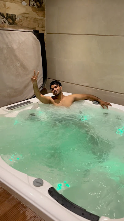 🤩Jacuzzi🛁Ultimate Jacuzzi Bath Experience|Relaxation Redefined #onelife #spa #youtube #shorts #yt