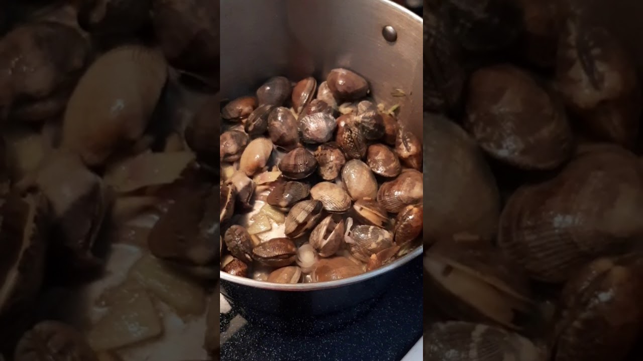 Simple way of my cooking CLAM tinola. YouTube