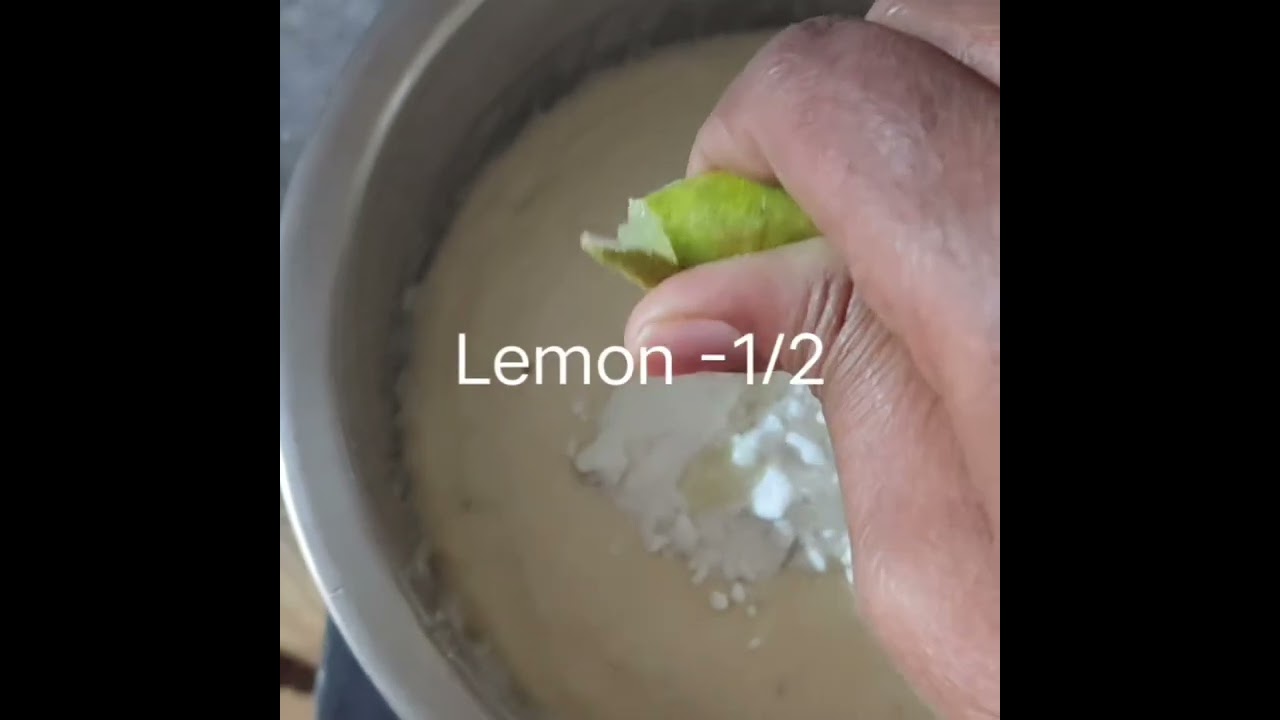 కొత్త సంవత్సరం స్పెషల కేక్ New Year Special Eggless Homemade Vanilla Cake Soft in bakery style