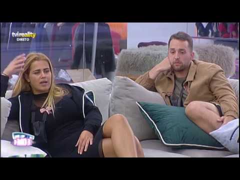 Carina não acredita nos sentimentos de Tiago e Luan? - Secret Story 7