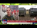 Raport z granicy. Szokujący film: białoruscy funkcjonariusze wpychają kobiety i dzieci na płot