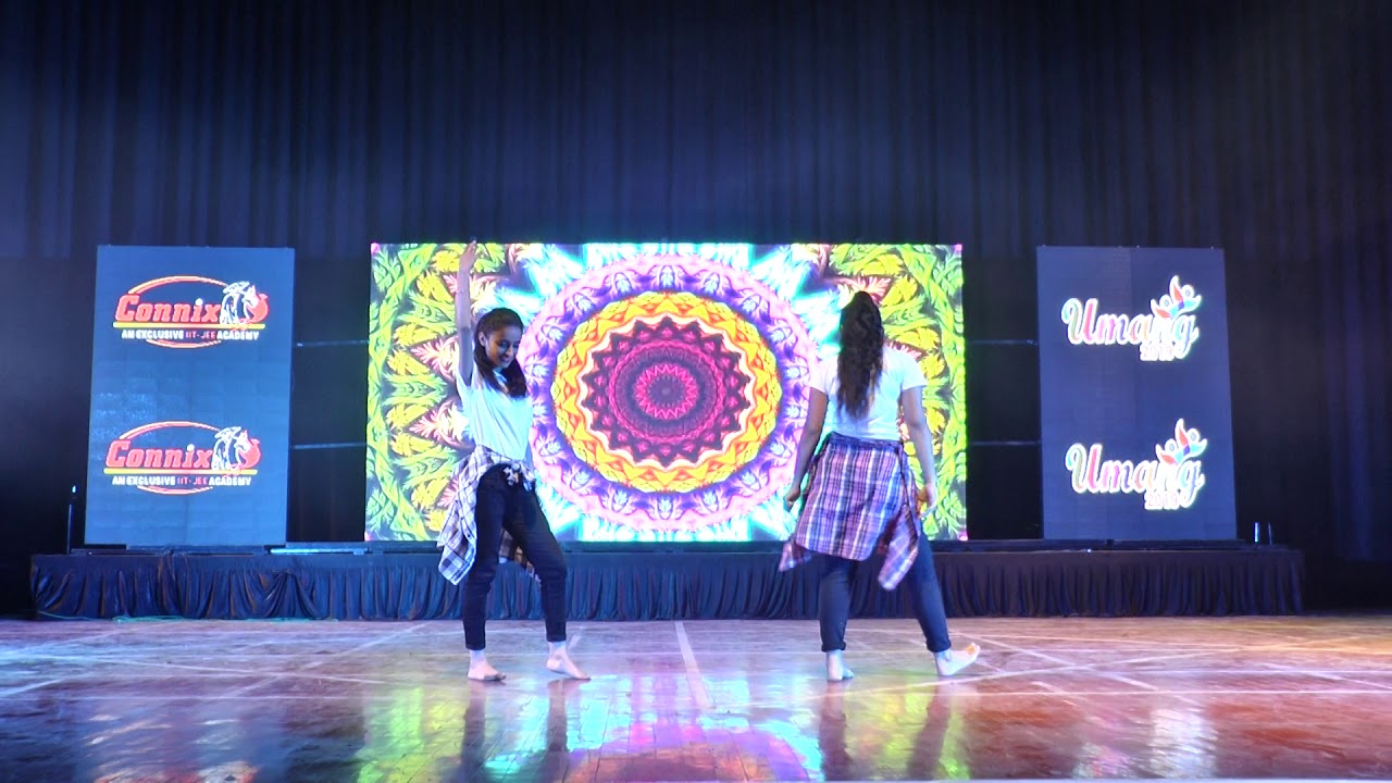 A Beautiful dance performance by Connix Students - YouTube