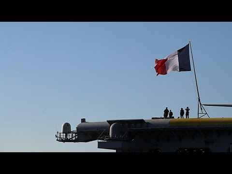 Video La Francia abborda una nave sospettata di appartenere alla flotta fantasma russa nel Mediterraneo