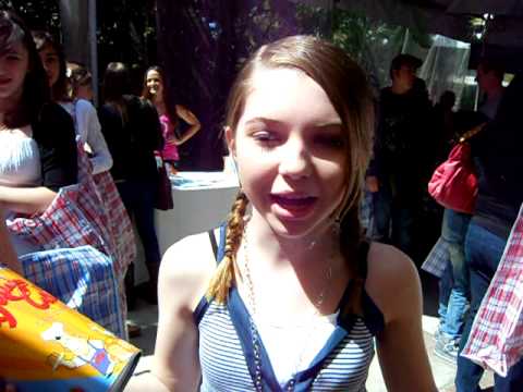 Sammi Hanratty-loves-D...