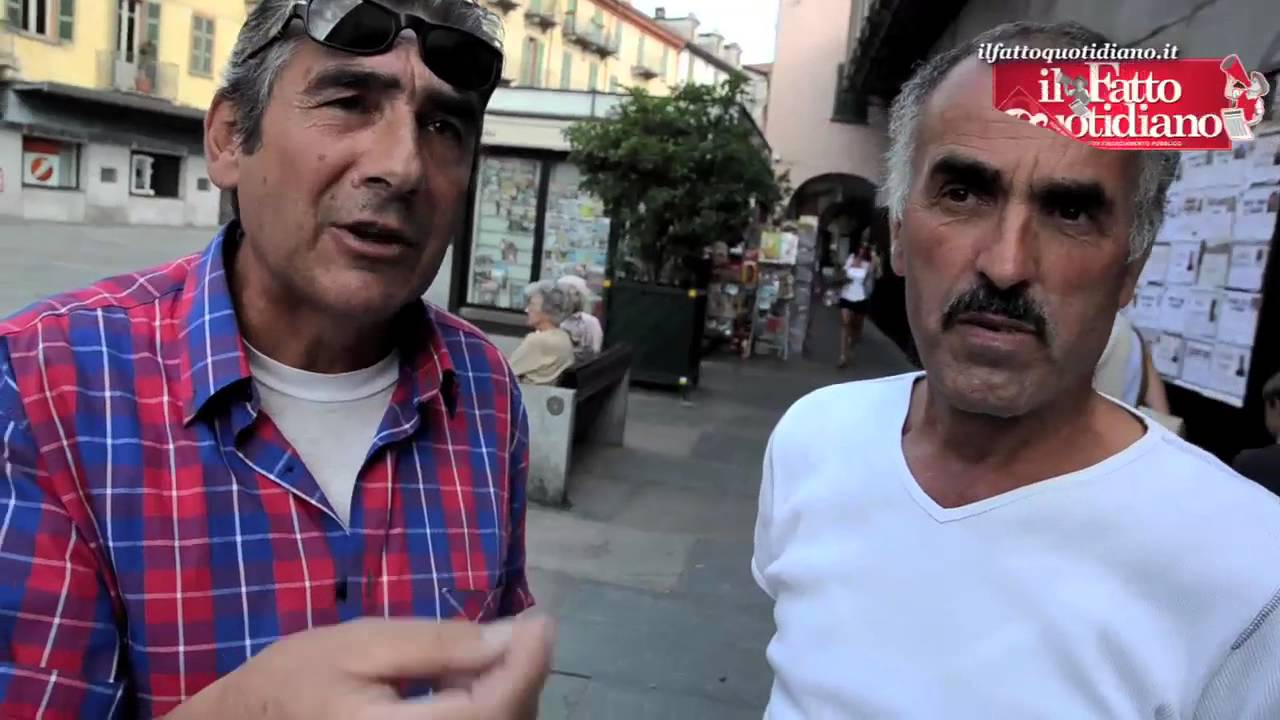 A Saluzzo va in scena l'assoluzione del prof: 