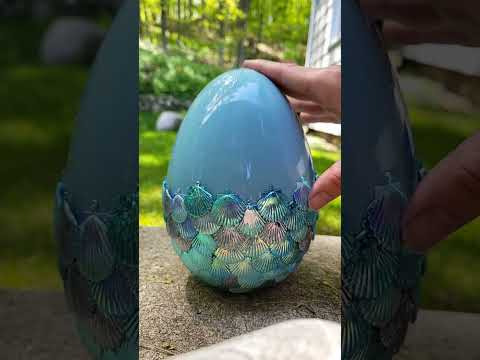 Finishing up the blue dragon egg... maybe?
