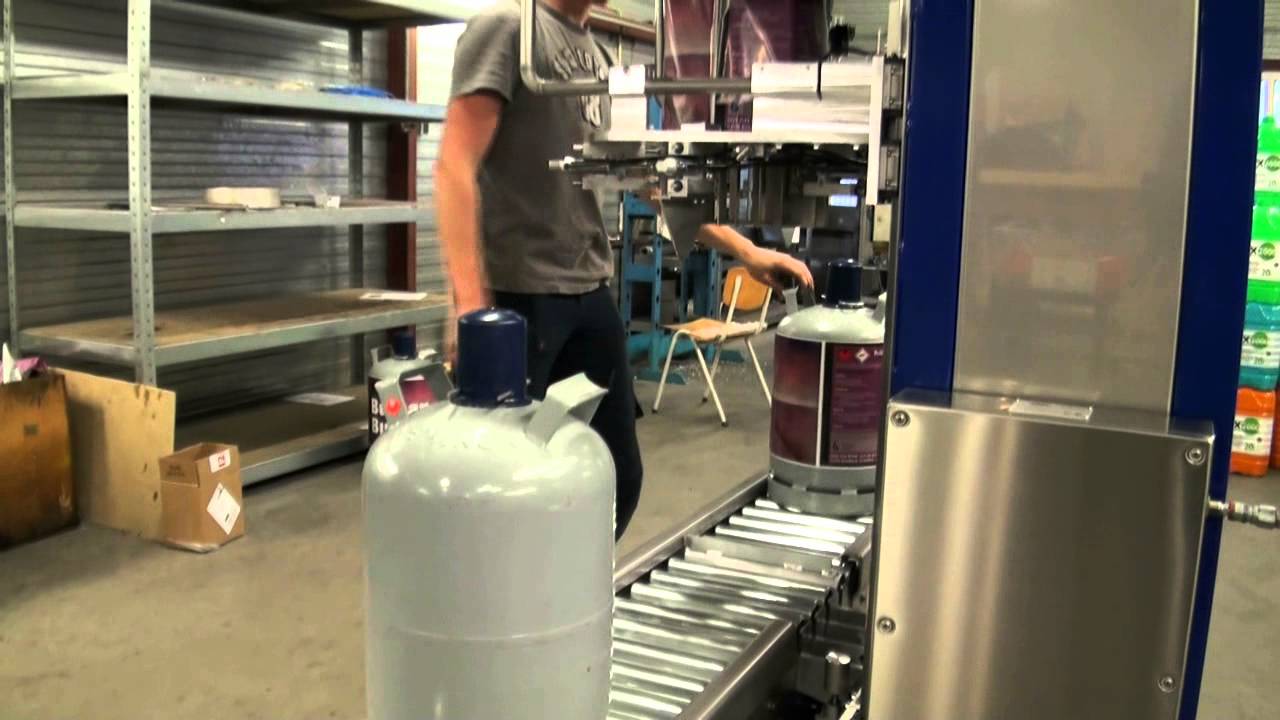 A-Service - Semi-automatic stetch sleever (500/hour) for gas containers ASMS-PKEG