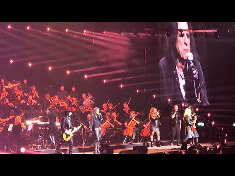 Alice Cooper-Might as well be on Mars live 29.11.2025 Dortmund Night Of The Proms 