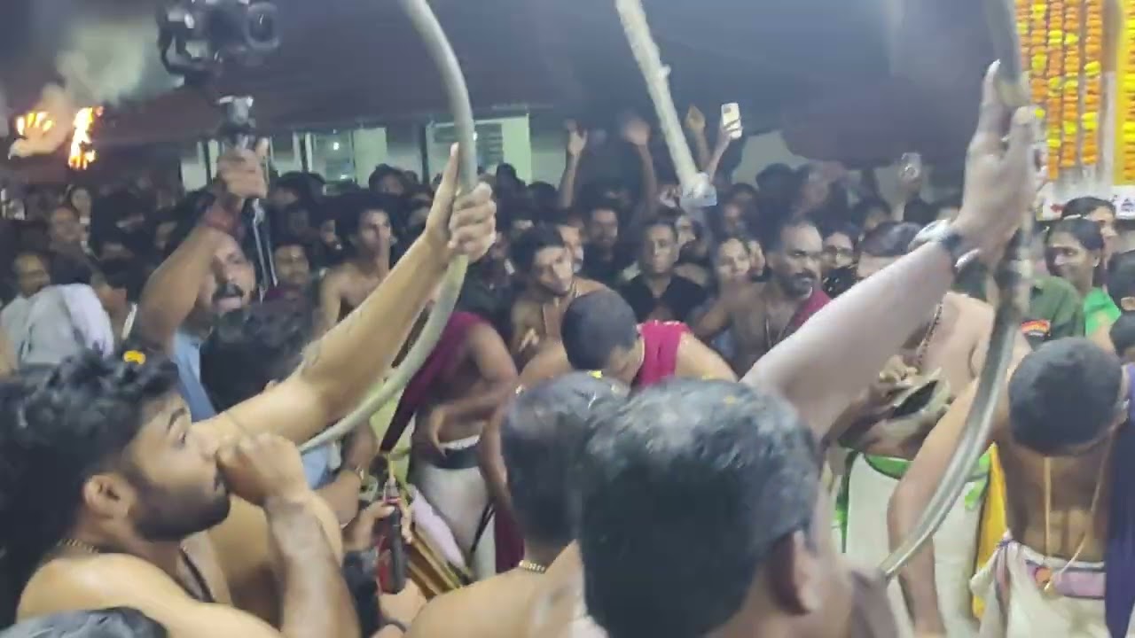 മേളം ബാലുശ്ശേരി കോട്ട ശ്രീ പരദേവത വേട്ടക്കൊരുമകൻ ക്ഷേത്ര പാട്ടു മഹോത്സവം 2026