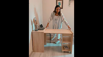 مكتب ذكي موفر للمساحة قابل للطي 